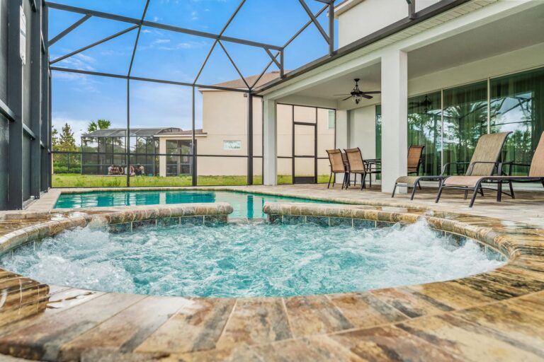 Vacation rental with pool in Florida managed by Blue Gems